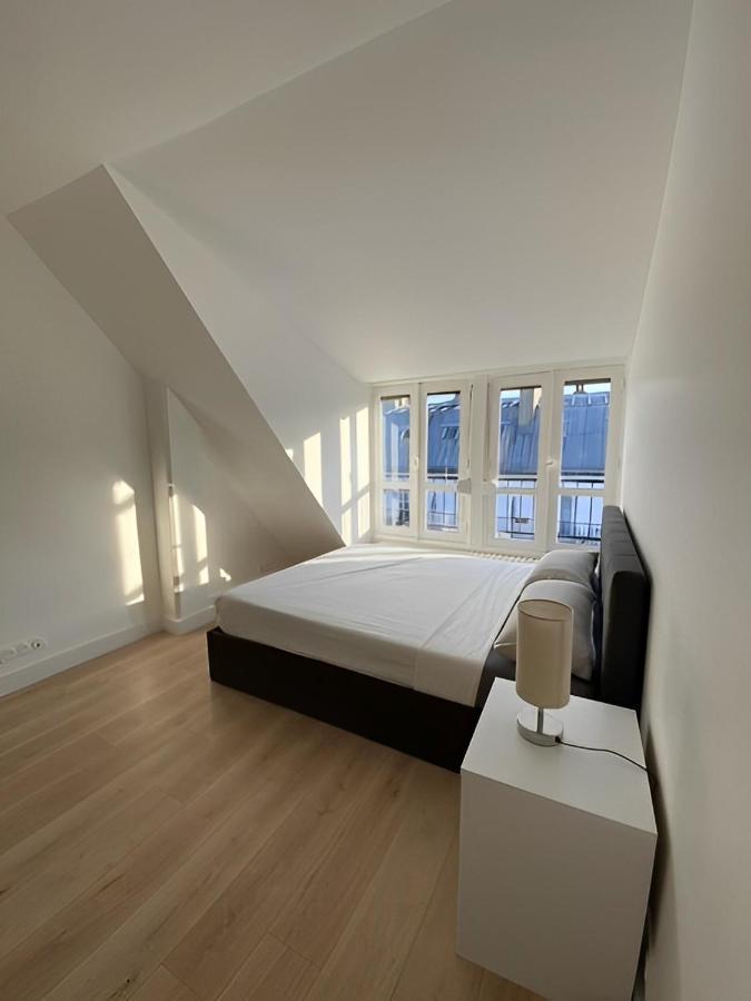Upscale 80M2 2 Bedroom Apartment Near Champs Elysees Paris Bagian luar foto
